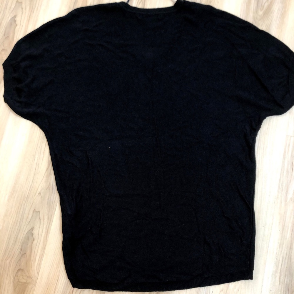 Joe Fresh Sweater - Picture 4 of 5